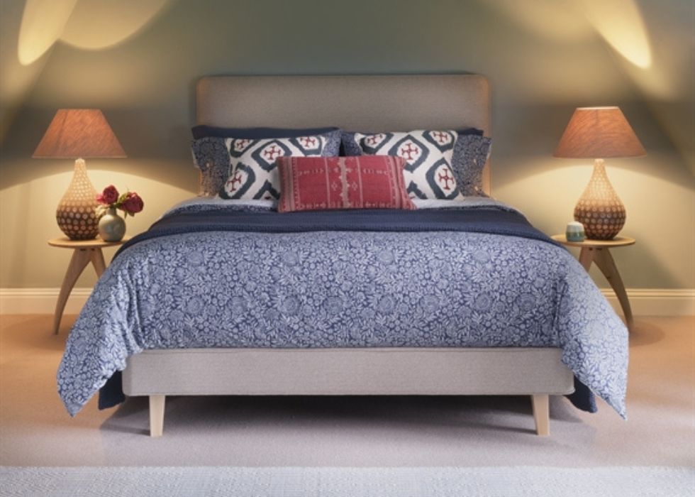 3APSLEYDIVAN-4