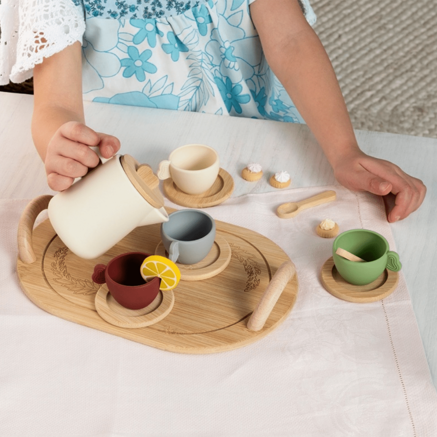 REX WOODEN TEASET-LS WEB