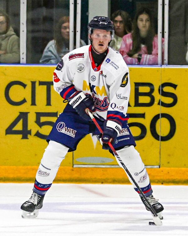 Kris Inglis, Dundee Stars,