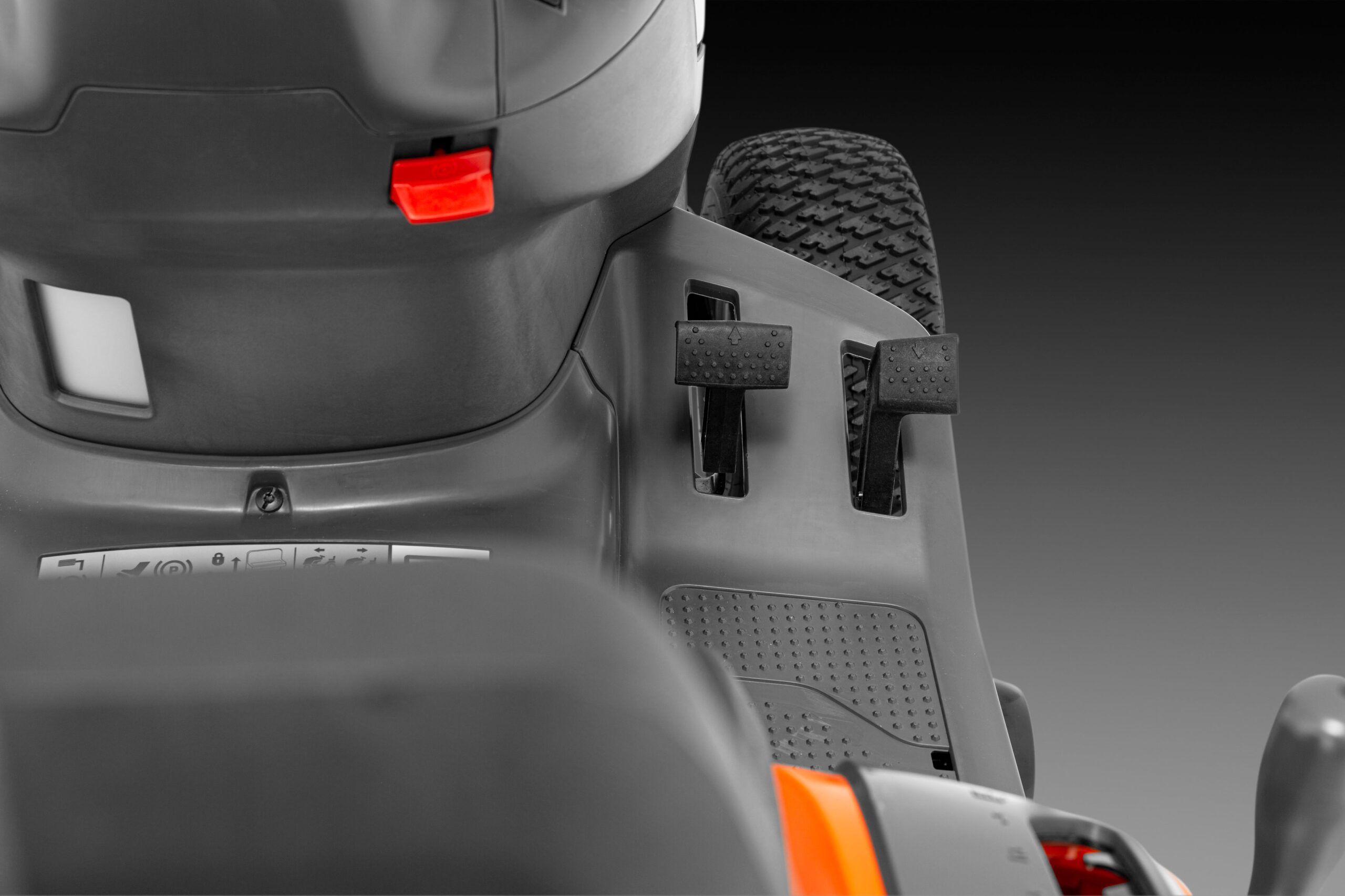 Dual Pedal Drive Feature