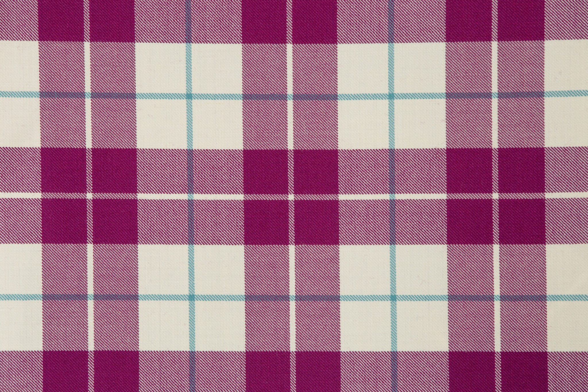 Lewis Magenta BCH068. 3