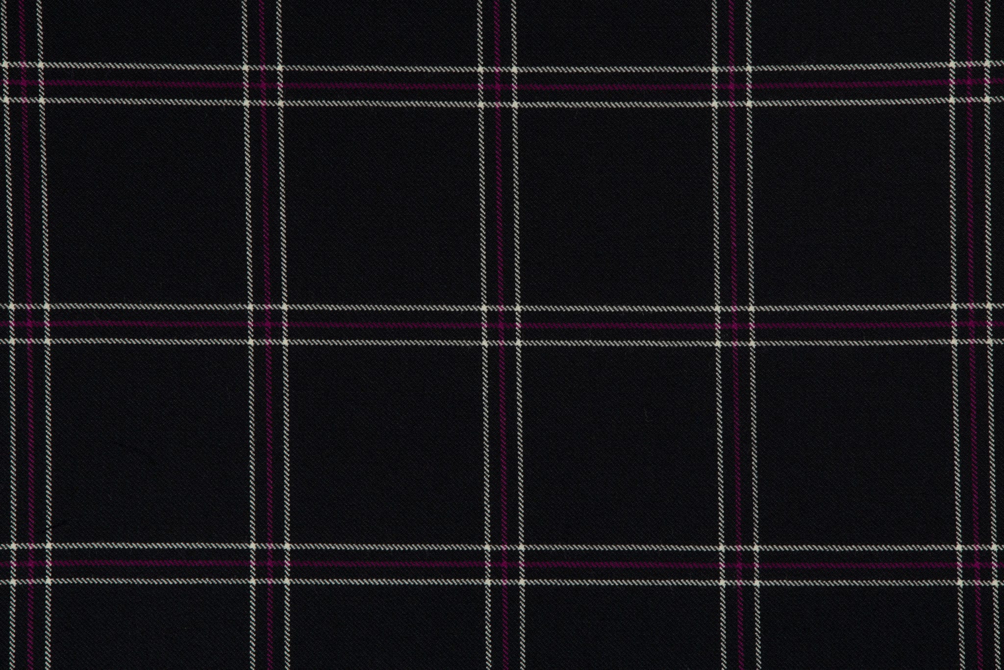 Dark Hebridean Purple  MWS3154_TI. 3