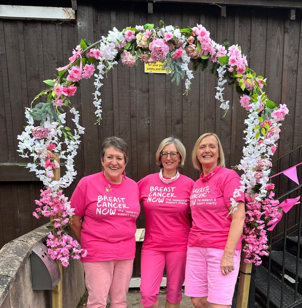 Wear It Pink fundraising at Inchmarlo Golf Centre