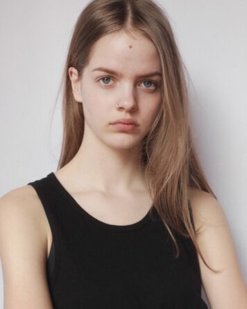 Lisa Elvin