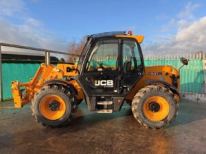2023 JCB 531-70