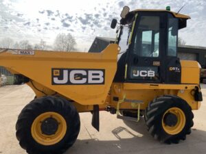 2022 JCB 6T Cabbed Forward Tip Dumper