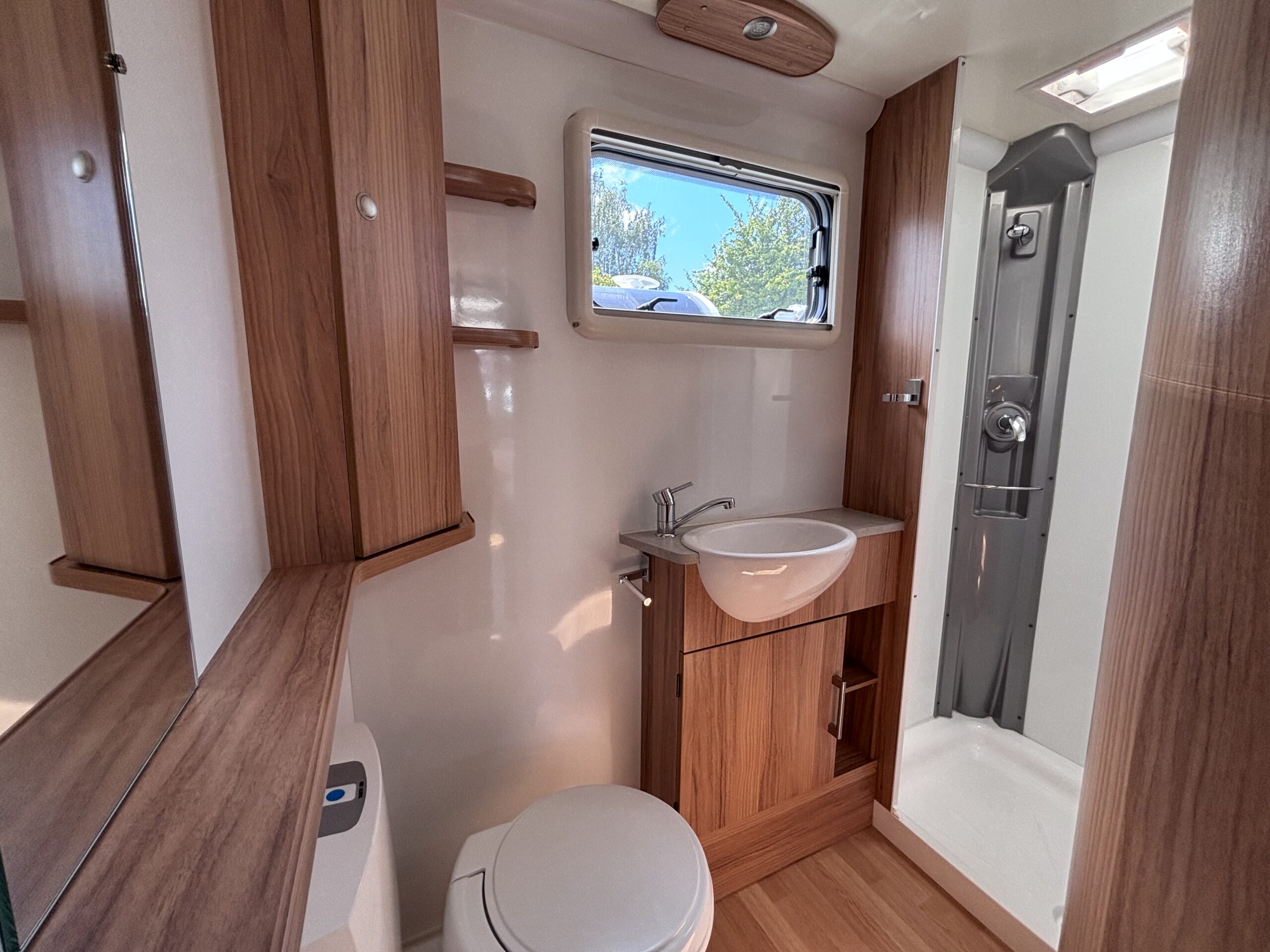 2015baileypegasusgt65verona-8-3