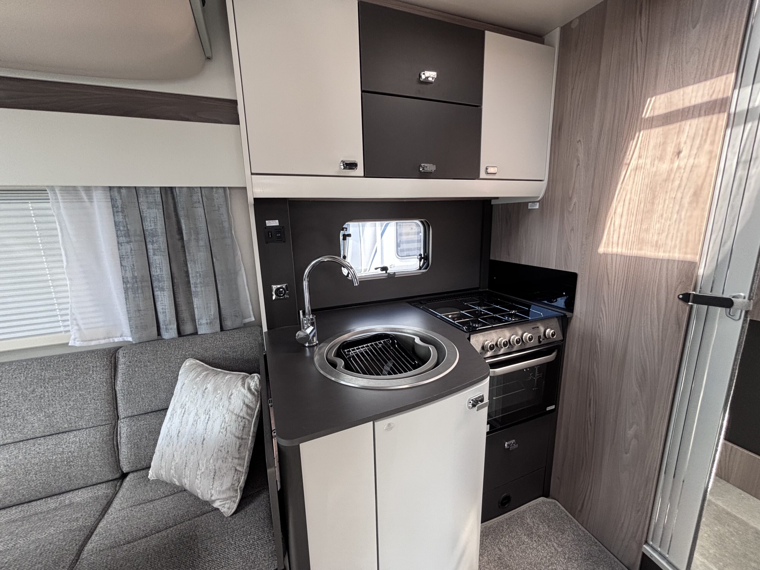 2424swiftvoyager540-6