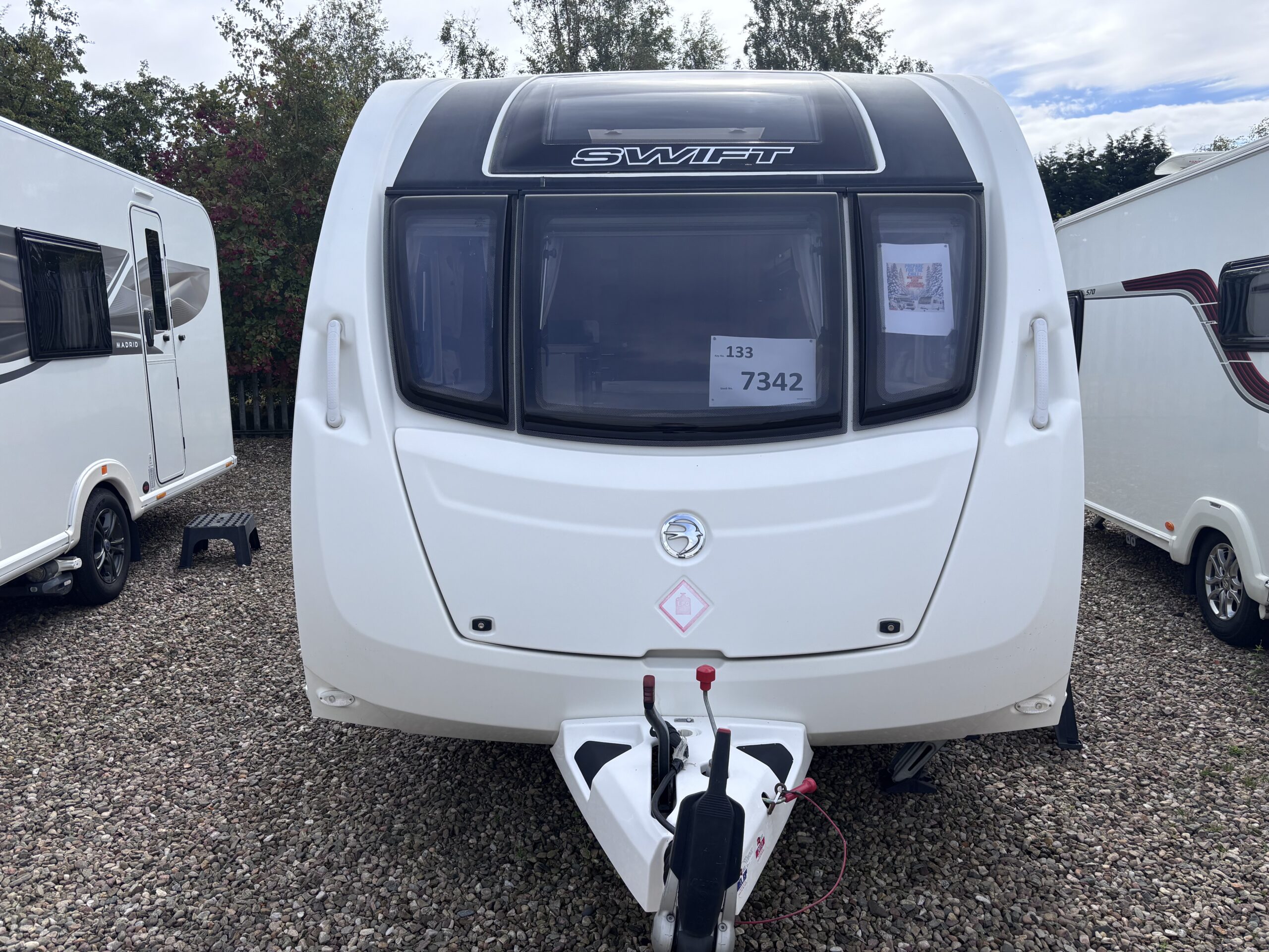 2013swiftchallenger580se-2