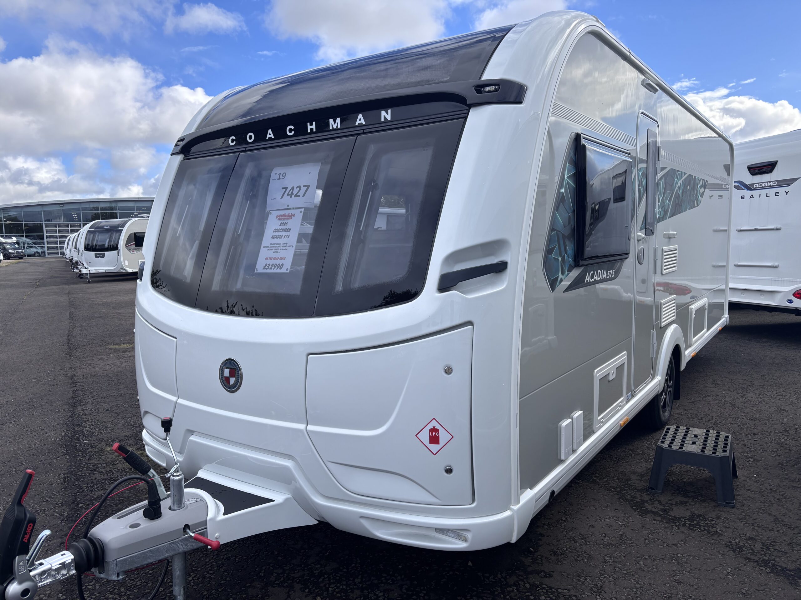 n2026coachmanacadia575-1-1