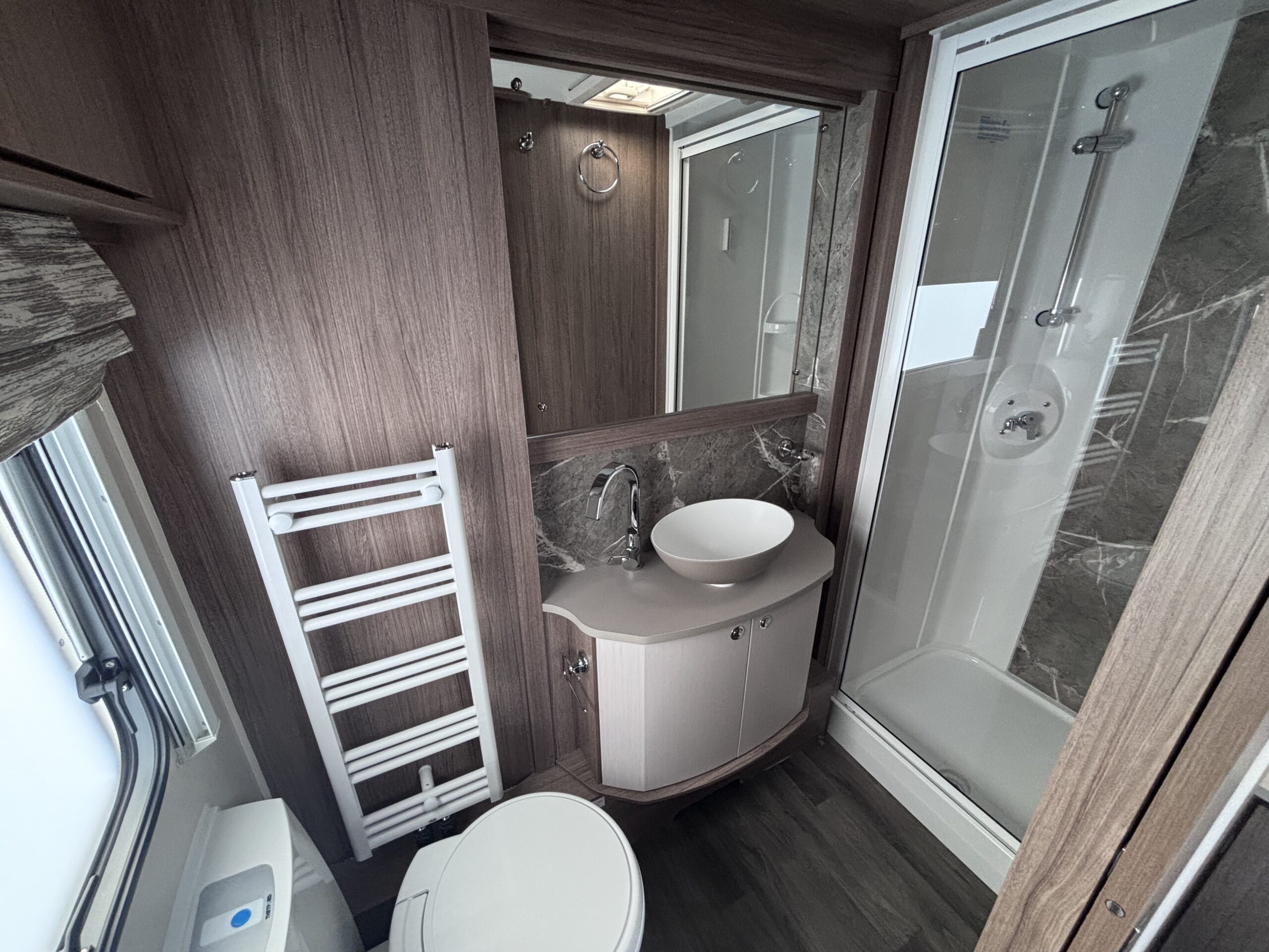 2020coachmanvip575-7-1