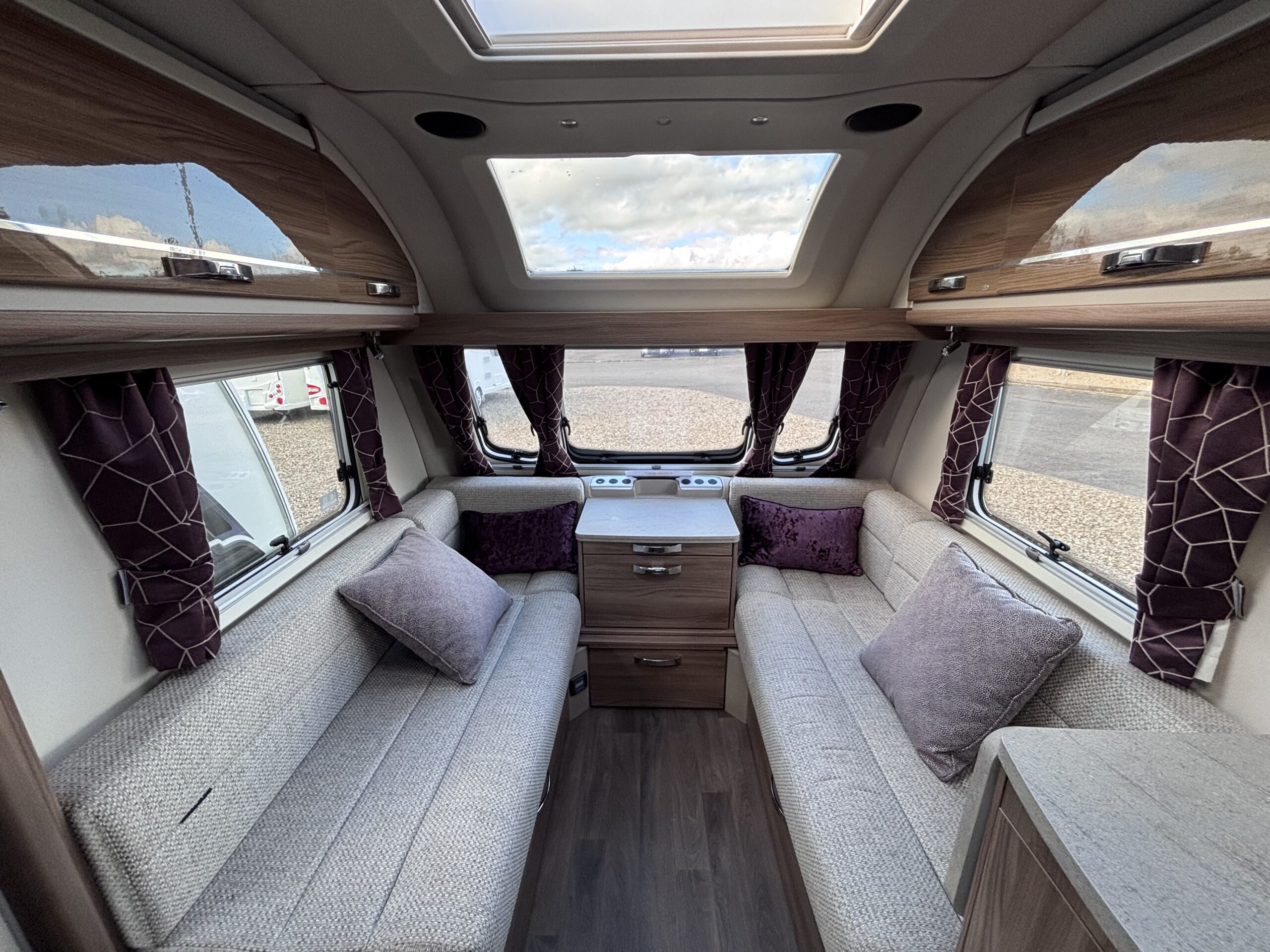2019swiftchallenger635-4