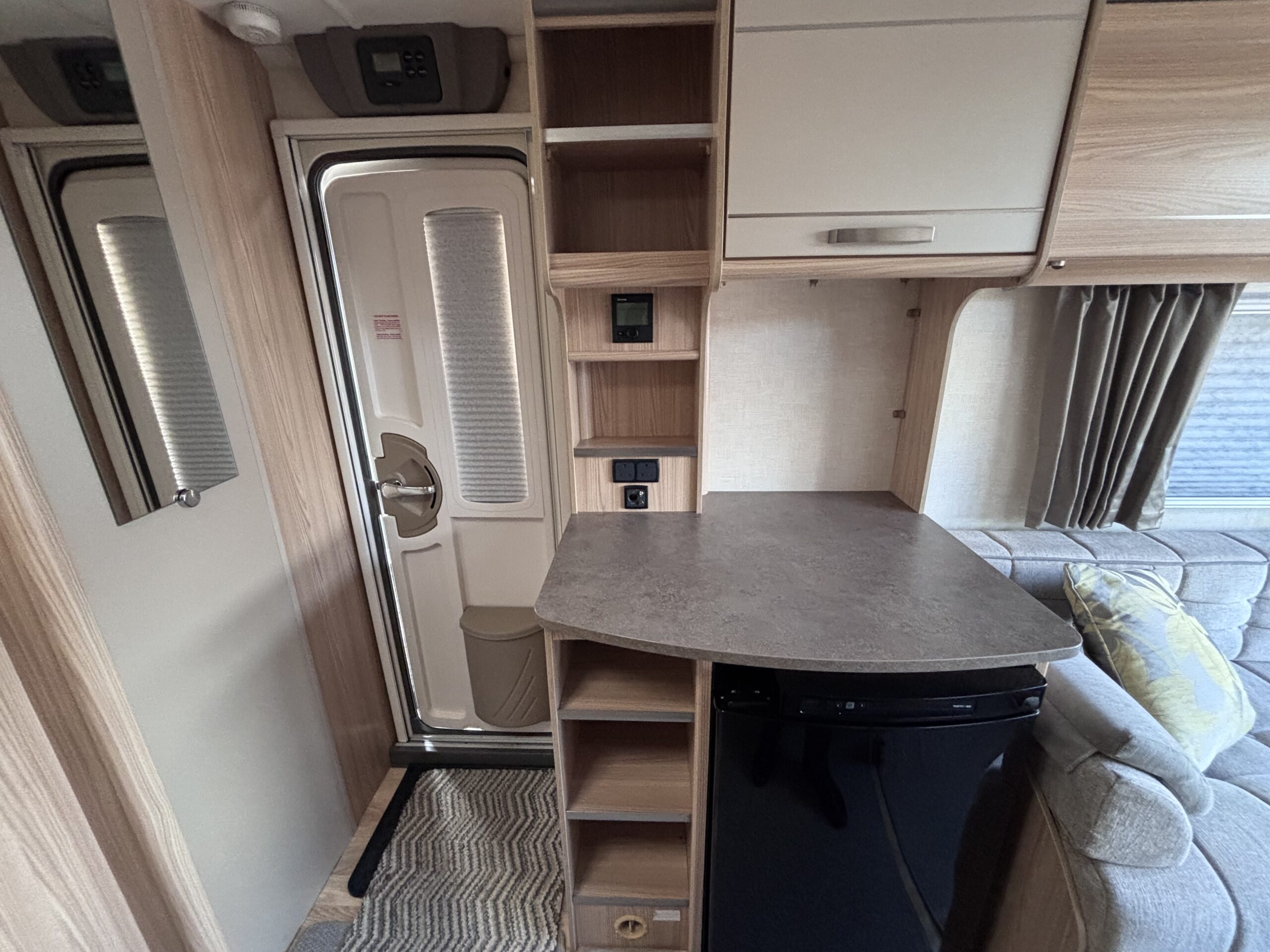 2014coachmanpastiche4602-6