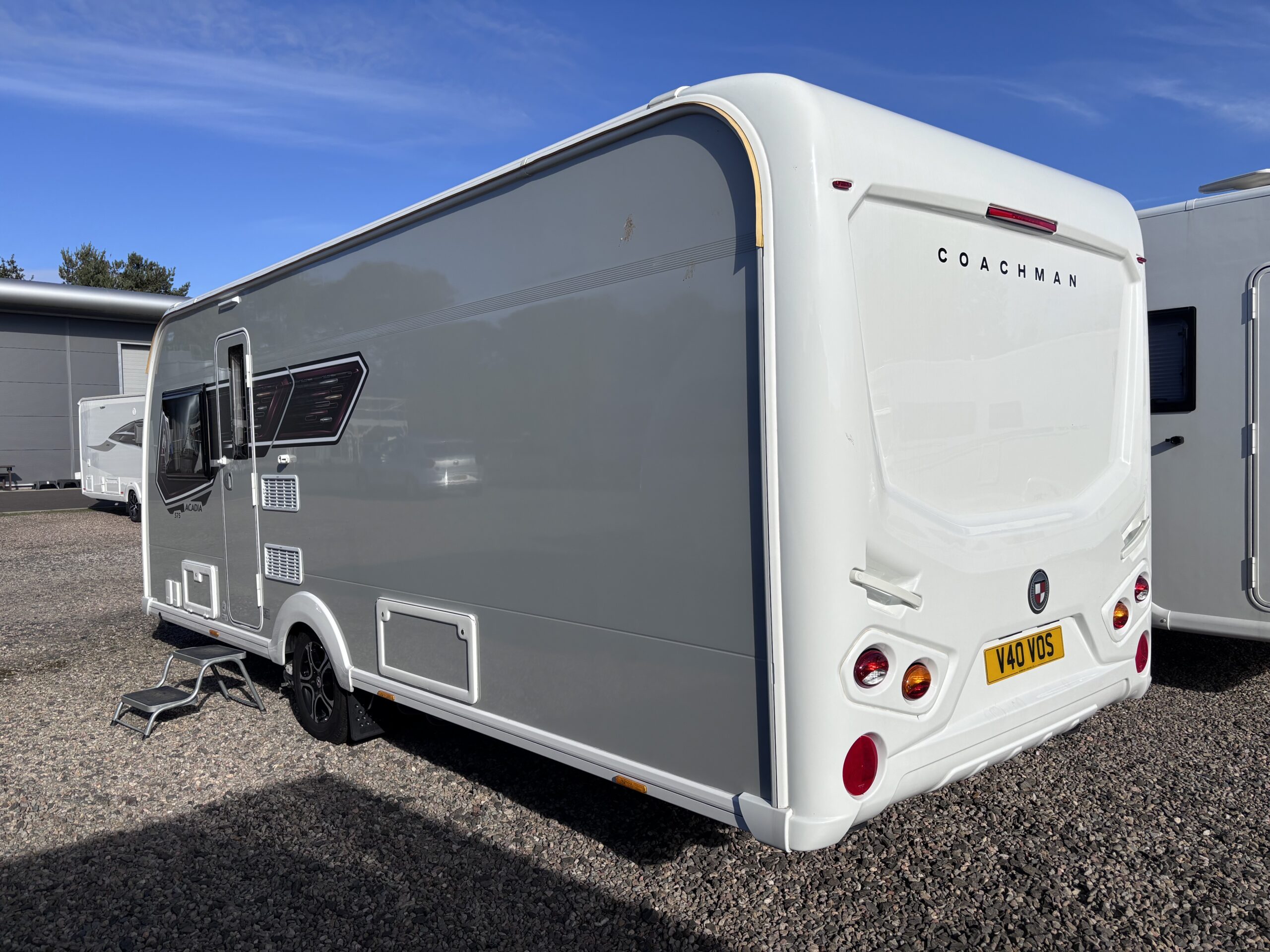 2023coachmanacadia575-2