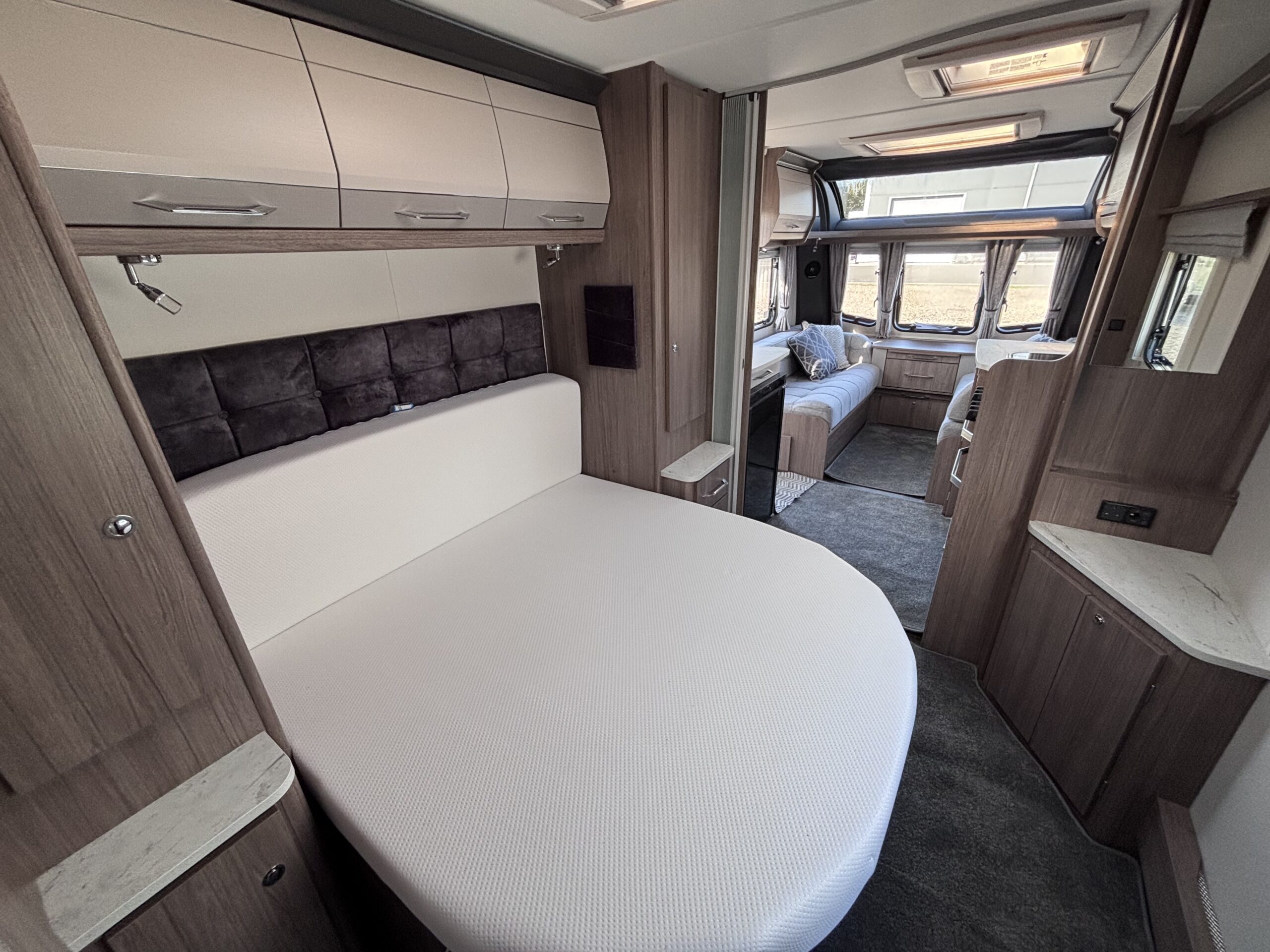 2023coachmanacadia575-6