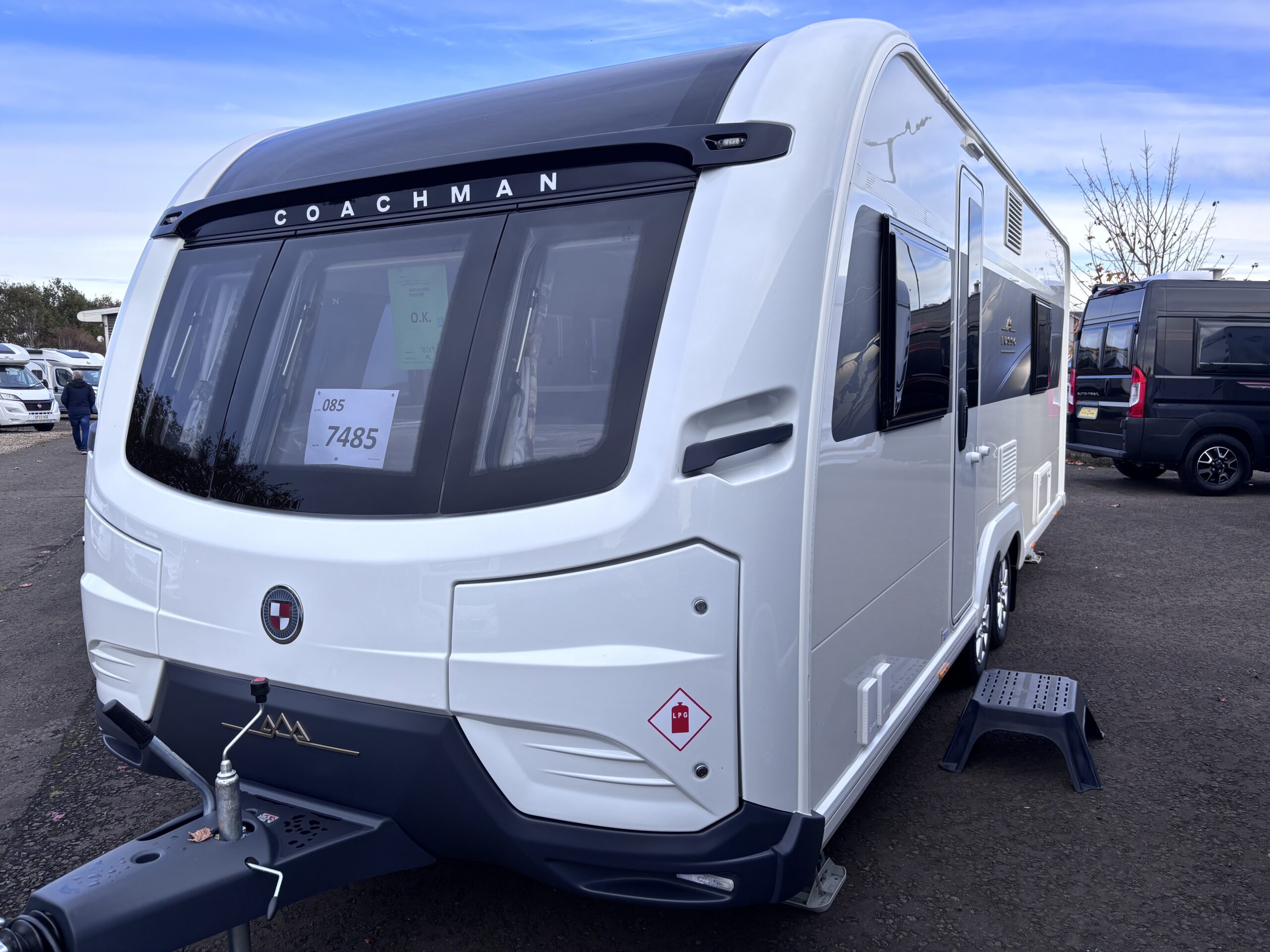 n2026coachmanlussoiii-1-1