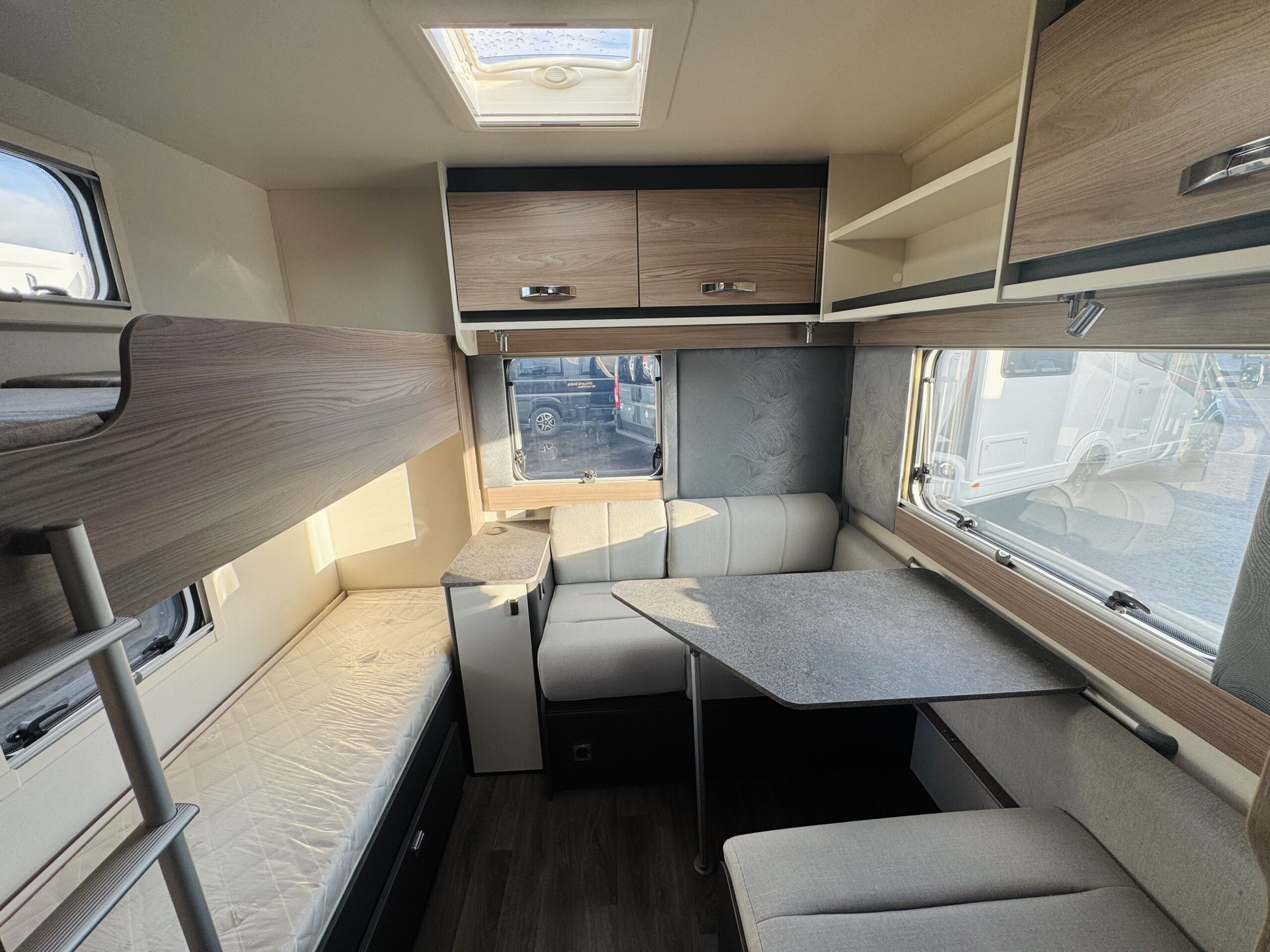 n2026swiftchallenger590-5