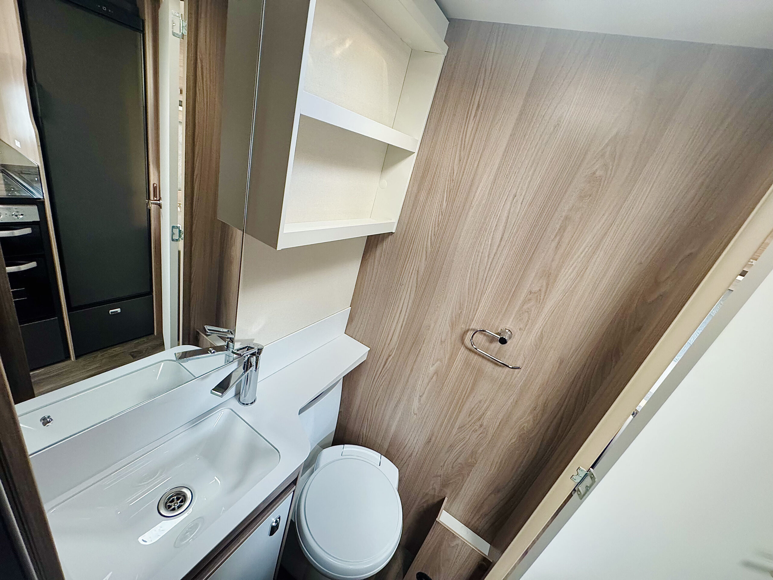 n2026swiftchallenger590-7