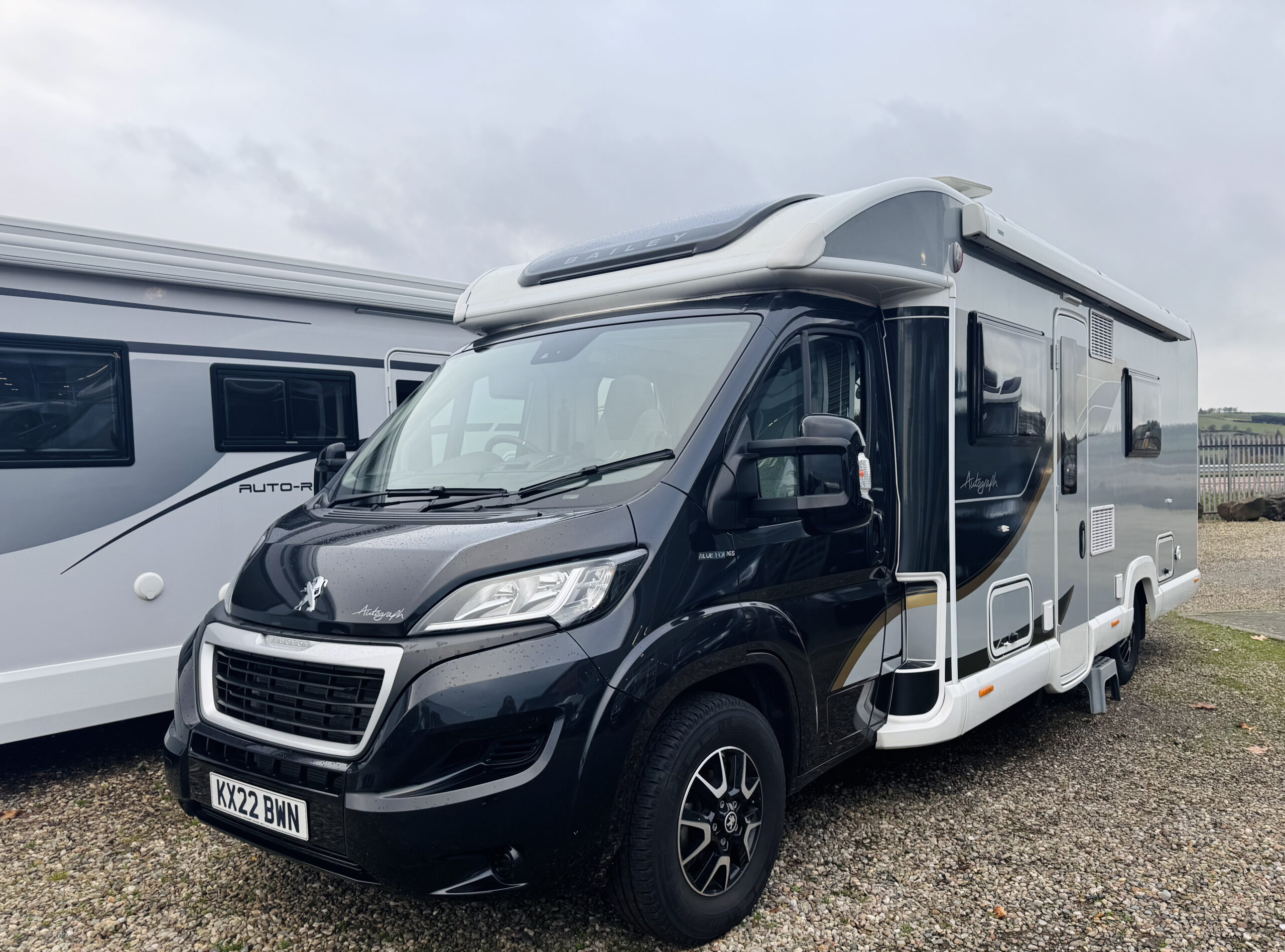 2222baileyautograph79-4f-1