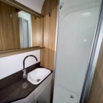 2222baileyautograph79-4f-10