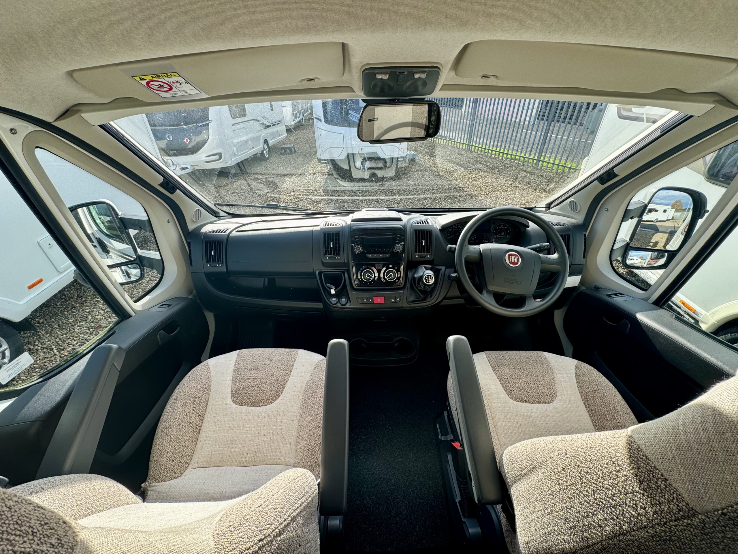 2070swiftescape674-2