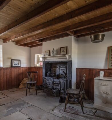 Davidson Legacy Cottage, Aberlemno, near Brechin