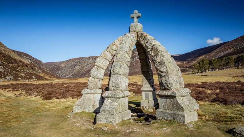 Queen's Well, Glen Esk