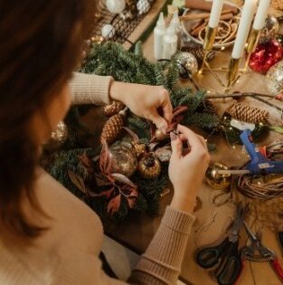 Kingennie Christmas Wreath Making Workshop